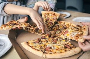 pizza hut logo history and evolution