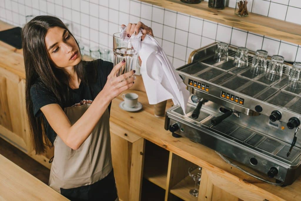 barista checklist for coffee shop owners